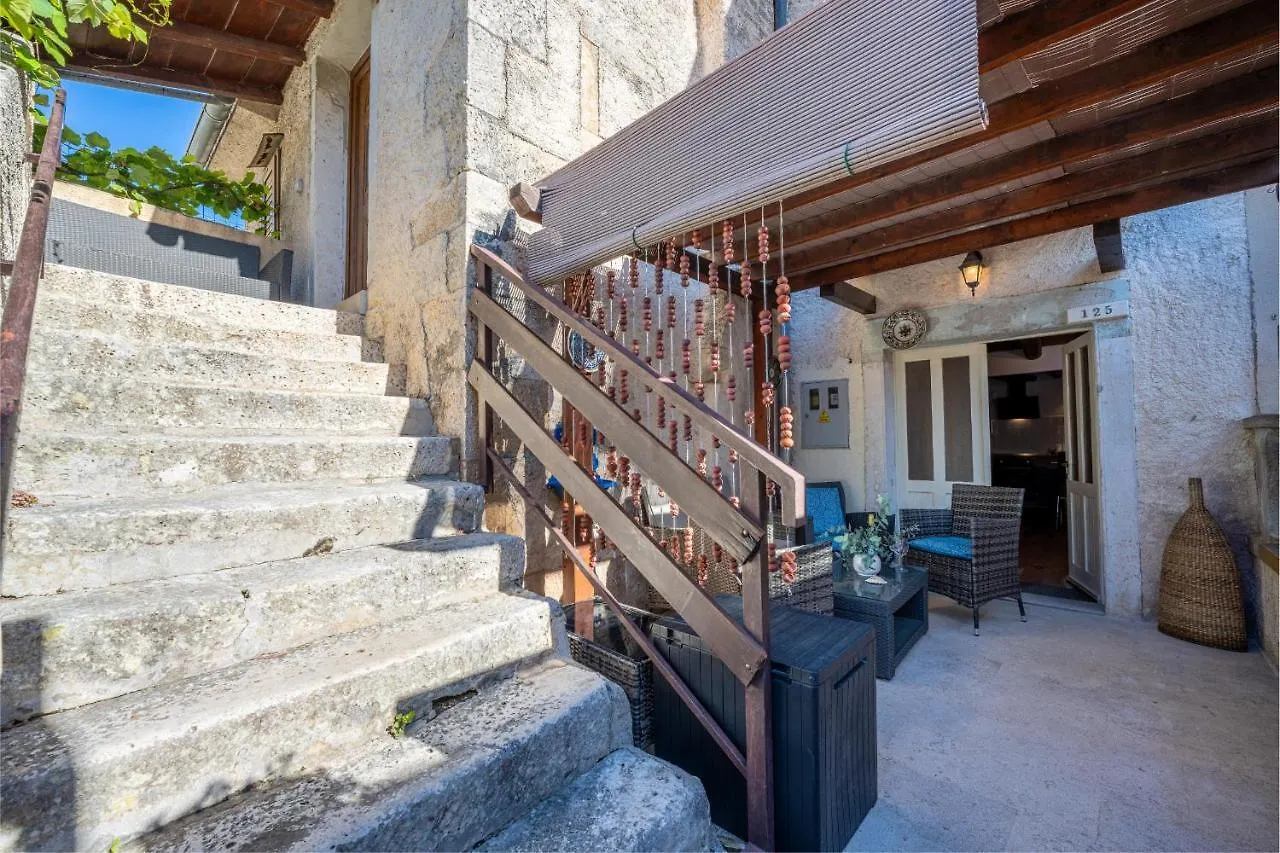 Casa Antico Villa Premantura 0*,  Croatia
